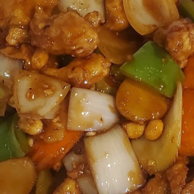 Vegetarian - Kung Pao Chicken.